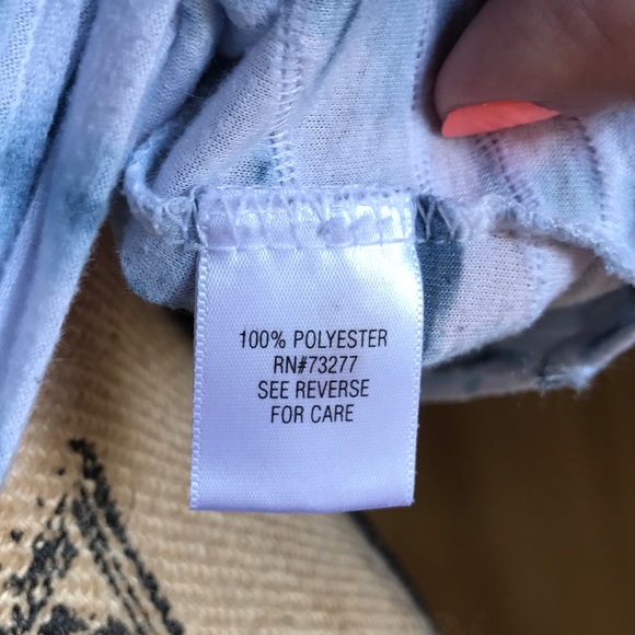 VERA WANG BLOUSE “8 “ combination of colors🔥 - Picture 5 of 5